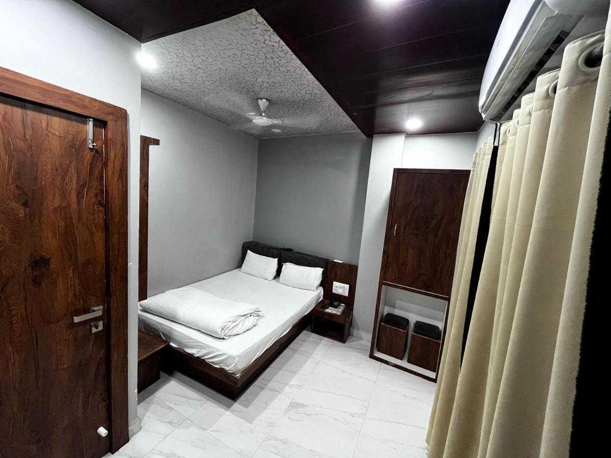 Hotel Shankar Ujjain Exterior foto
