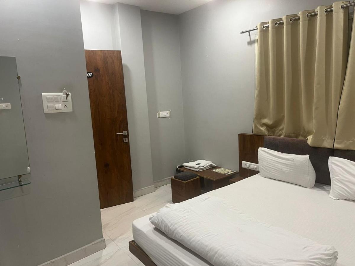 Hotel Shankar Ujjain Exterior foto